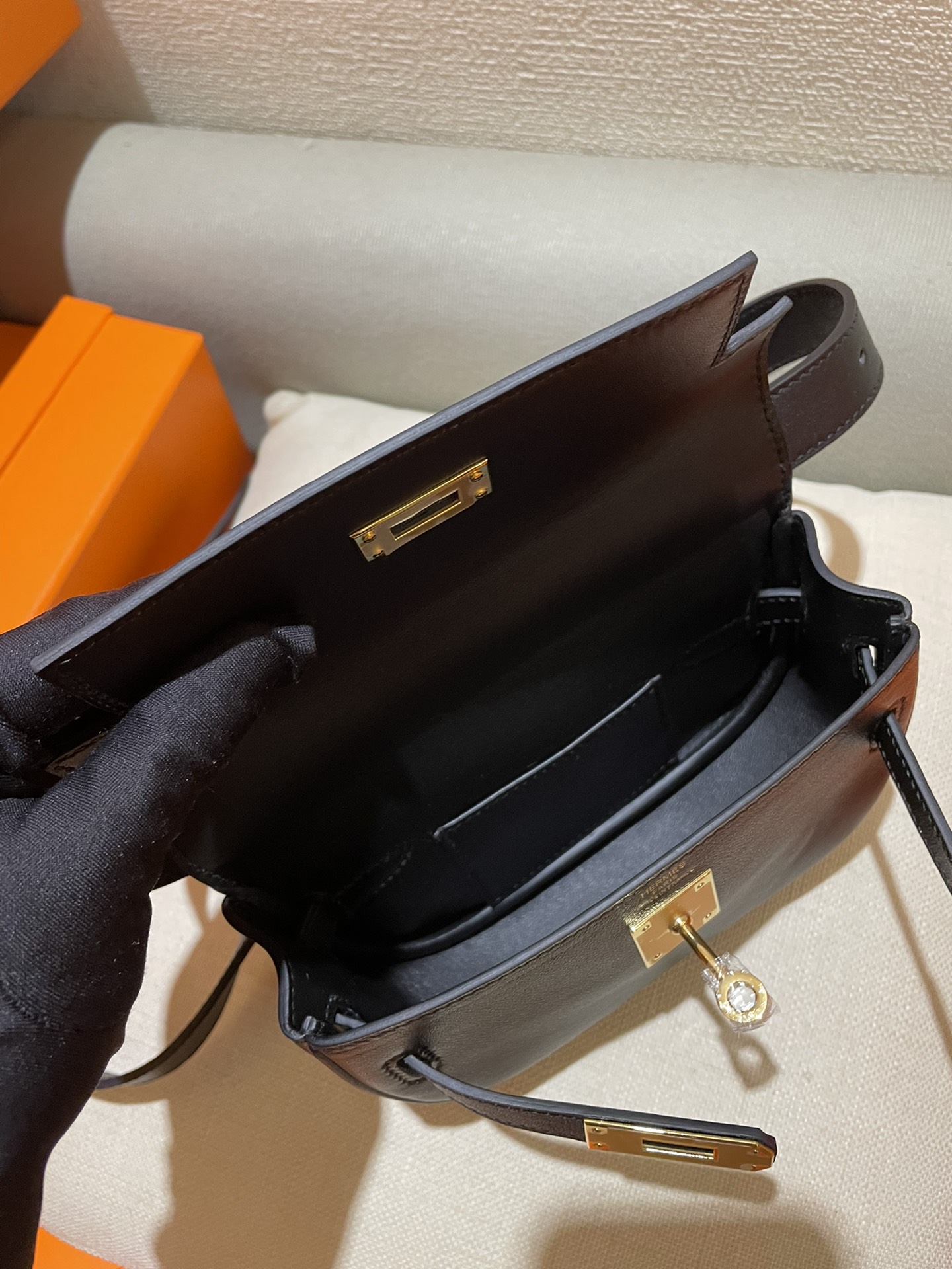 Hermes Kelly Moove Shoulder Bag In Black Swift Leather